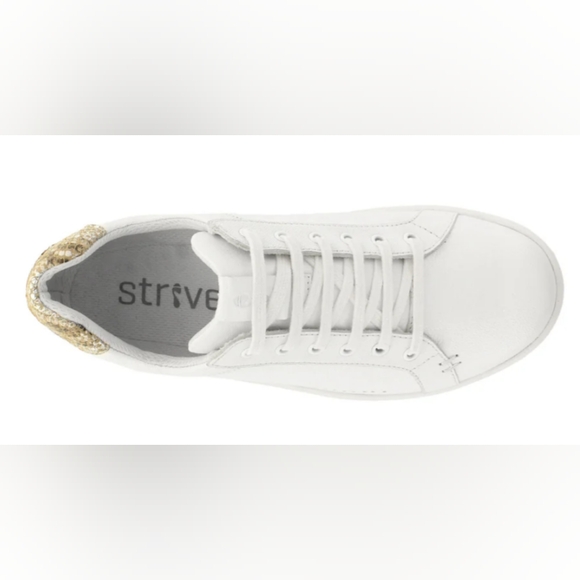 Strive Dakota Sneakers, New in Box- White w/ Silver Snakeskin, Size 7 (EU 38) - Picture 2 of 5